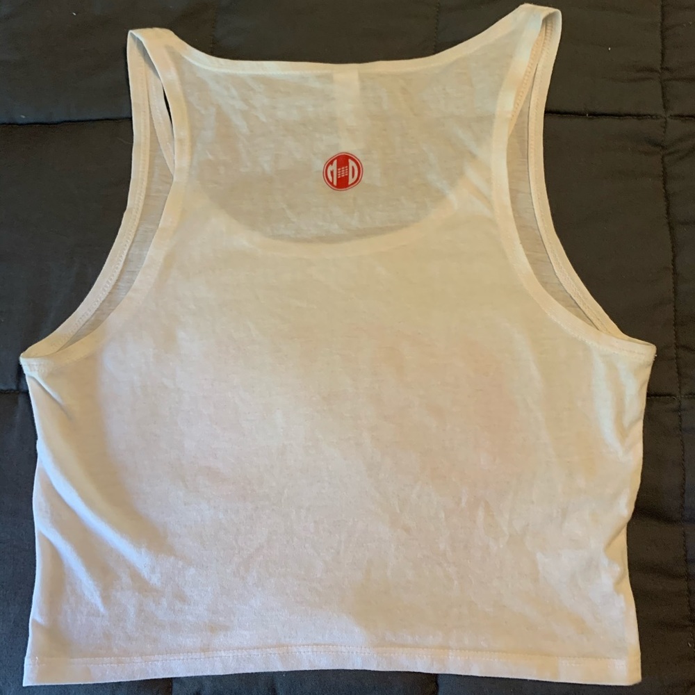 Workout Crop Top - Picture 2 of 4